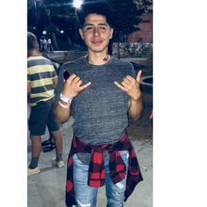 Meet your Posher, Axel